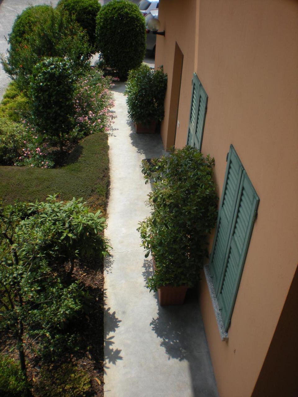 Albergo La Scaletta Cantù Extérieur photo