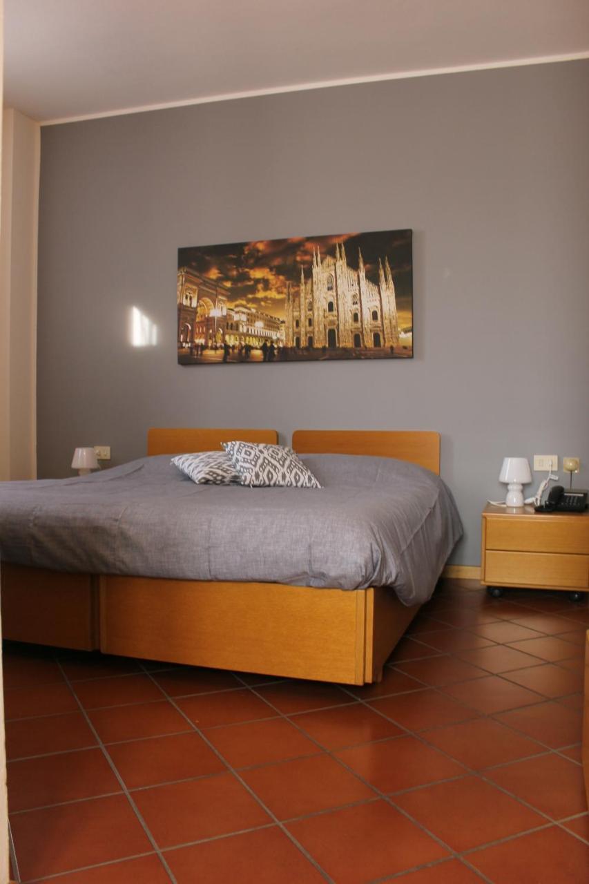 Albergo La Scaletta Cantù Extérieur photo