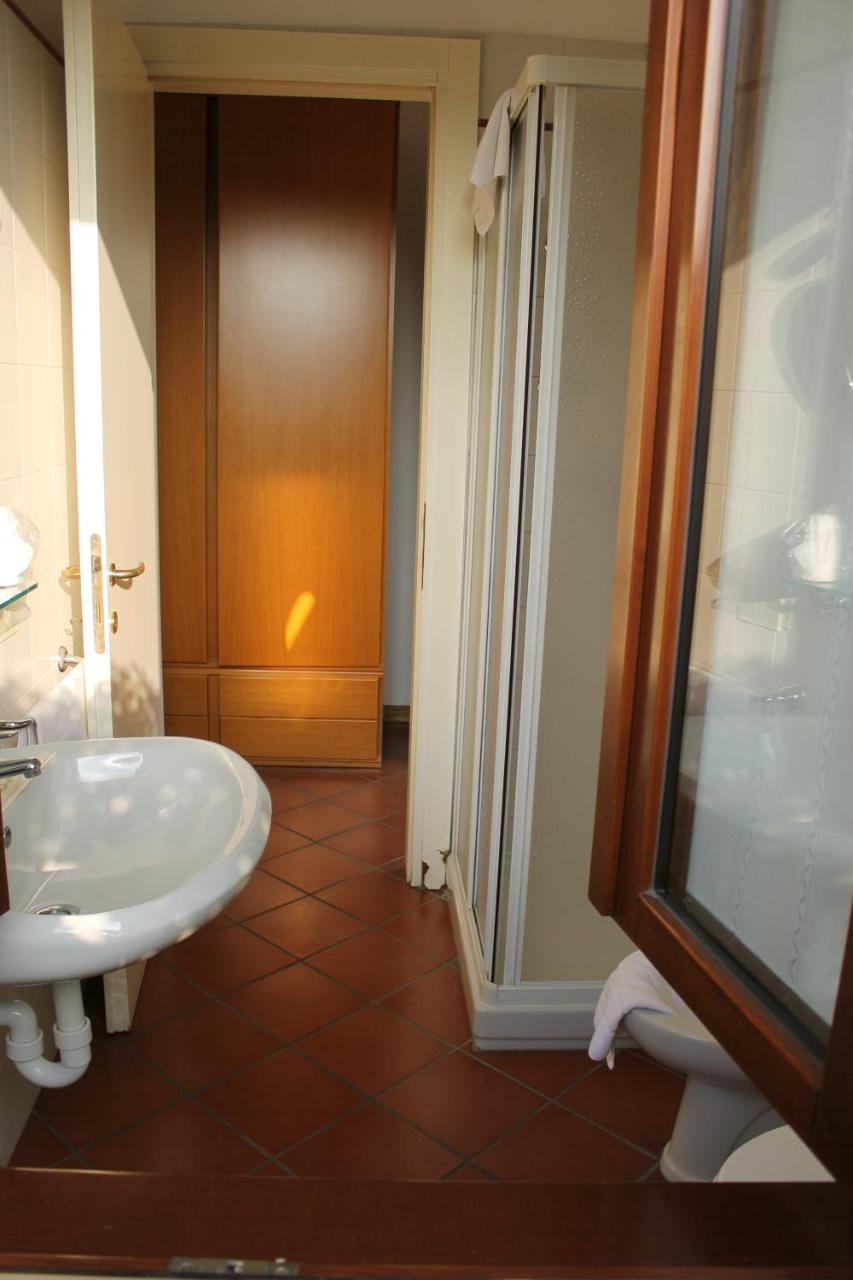 Albergo La Scaletta Cantù Extérieur photo