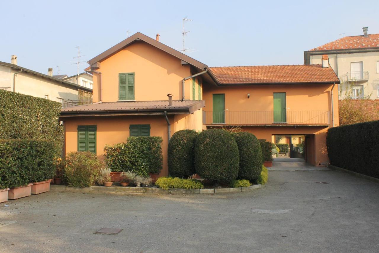 Albergo La Scaletta Cantù Extérieur photo